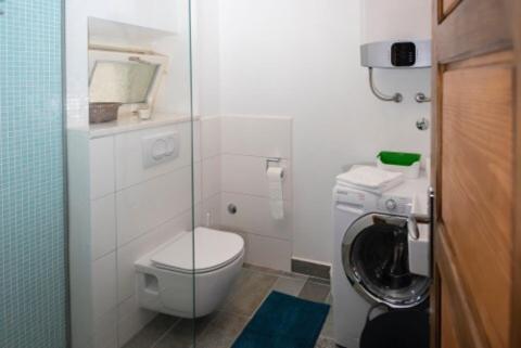 Guesthouse NINA Kaštel Novi Extérieur photo