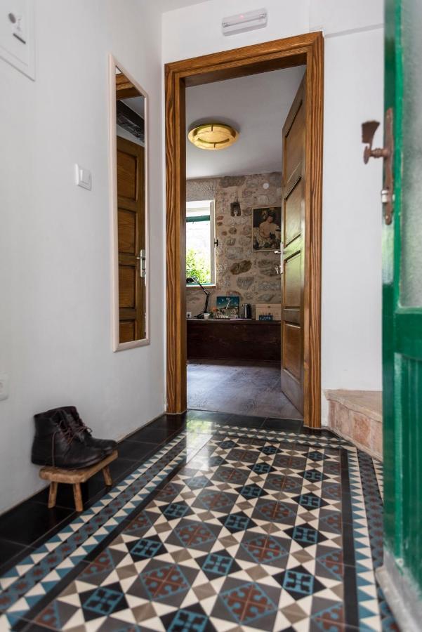 Guesthouse NINA Kaštel Novi Extérieur photo
